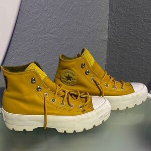 Converse Women's High-Top Sneakers - Yellow